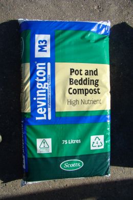 Levington M3 (Pot and Bedding compost High Nutrient)